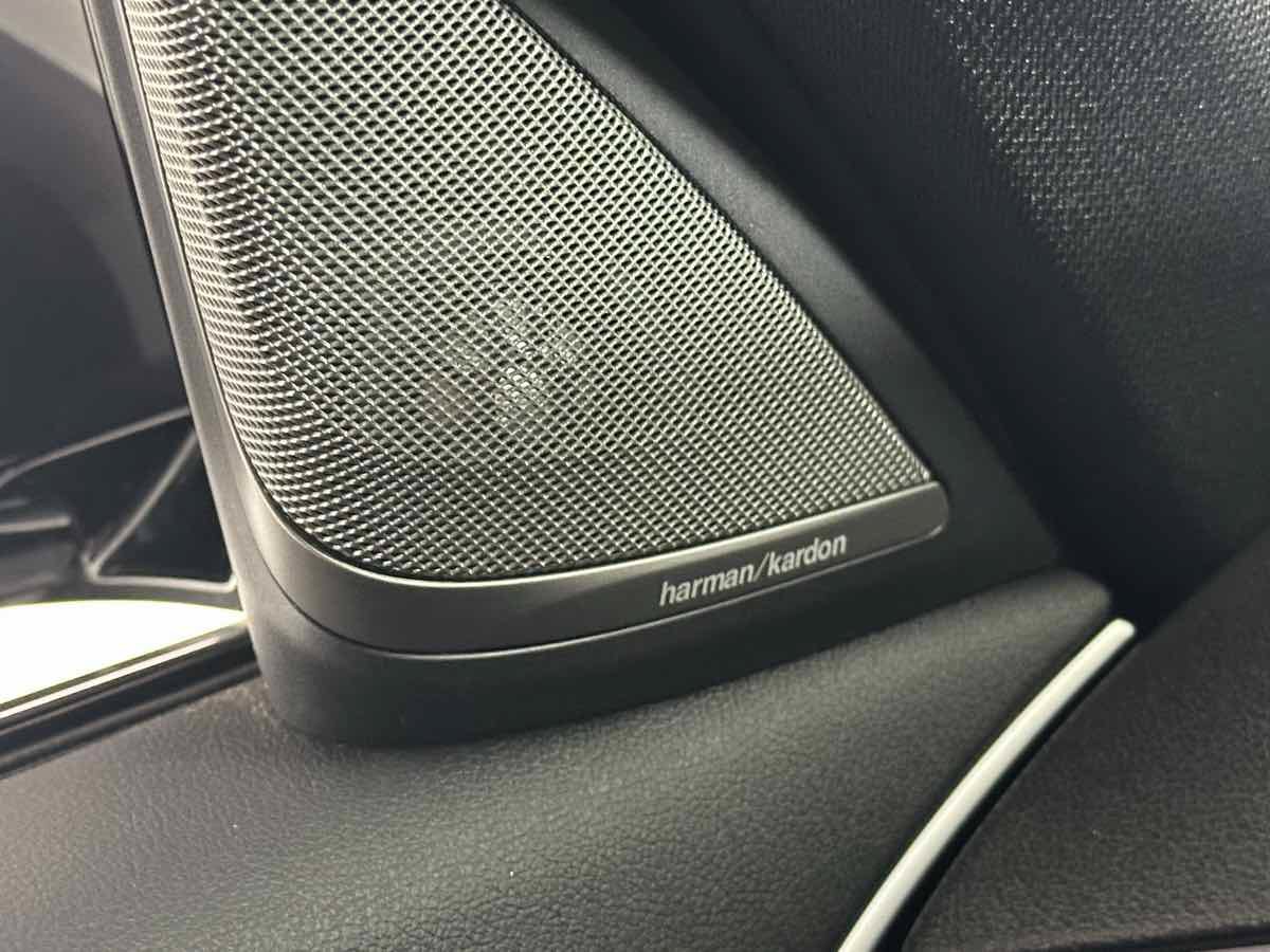 Used 2019 BMW 540i w/ Premium Package RWD image 45