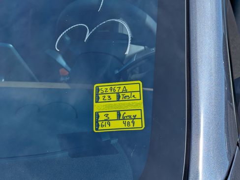 Used 2023 Tesla Model 3 Performance image 9