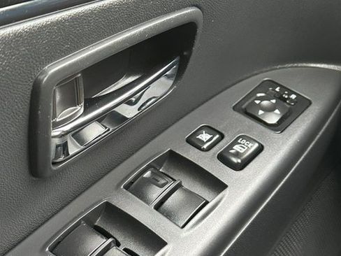 Used 2025 Mitsubishi Outlander Sport AWD image 7