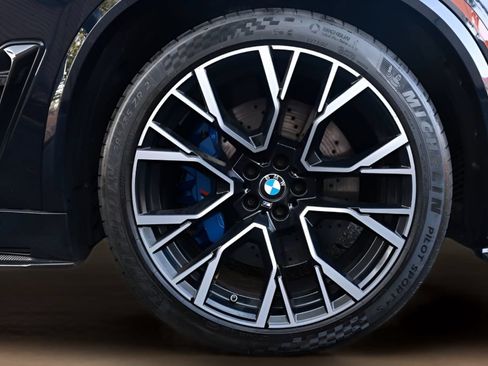 Used 2020 BMW X5 M Competition w/ Executive Package AWD/4WD image 35