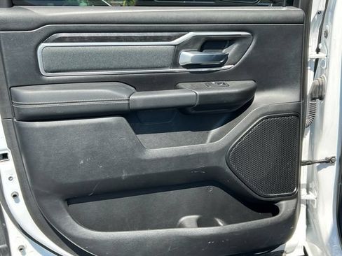 Used 2022 RAM 1500 Big Horn AWD/4WD image 40