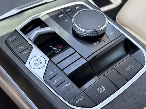 Used 2024 BMW 430i Convertible RWD image 27
