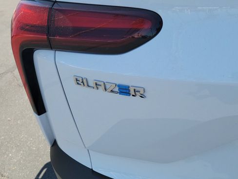 Certified 2024 Chevrolet Blazer EV LT AWD/4WD image 20