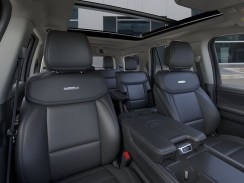 New 2026 Ford Expedition Platinum AWD/4WD image 12