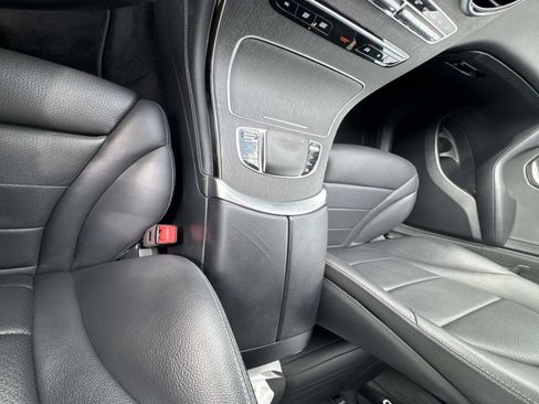 Used 2021 Mercedes-Benz GLC 300 image 24