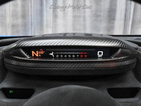 Used 2022 McLaren 765LT image 14