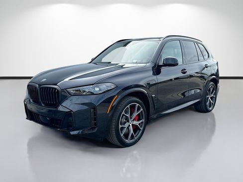 New 2026 BMW X5 xDrive50e w/ Executive Package AWD/4WD image 7