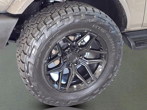 New 2025 Ford Bronco Outer Banks image 25