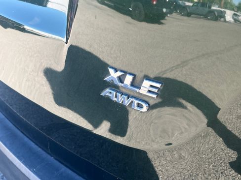 Used 2013 Toyota RAV4 XLE AWD/4WD image 31