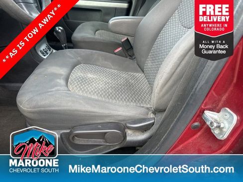 Used 2008 Chevrolet HHR LS image 7