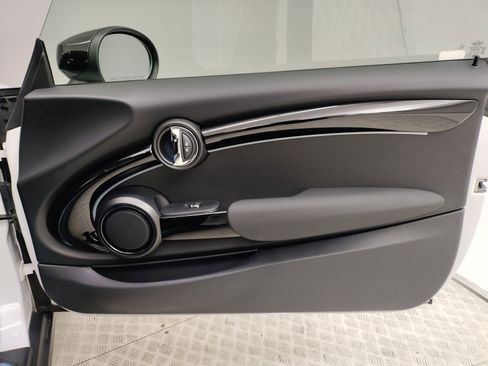 Certified 2024 MINI Cooper S image 27