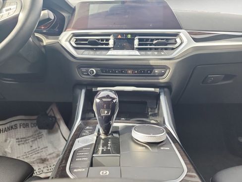 Used 2021 BMW 330i xDrive Sedan w/ Convenience Package image 11