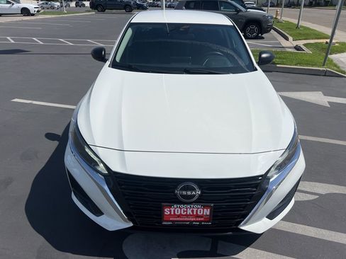 Used 2025 Nissan Altima 2.5 SV image 5