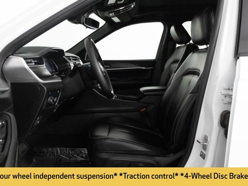 Used 2024 Jeep Grand Cherokee Limited 4xe image 19