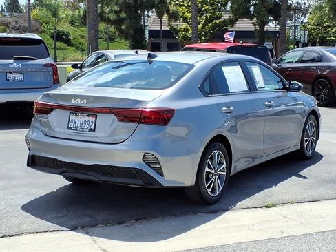 Certified 2024 Kia Forte LXS FWD image 5