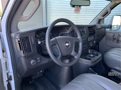 Used 2024 Chevrolet Express 3500 w/ Power Convenience Package RWD image 26