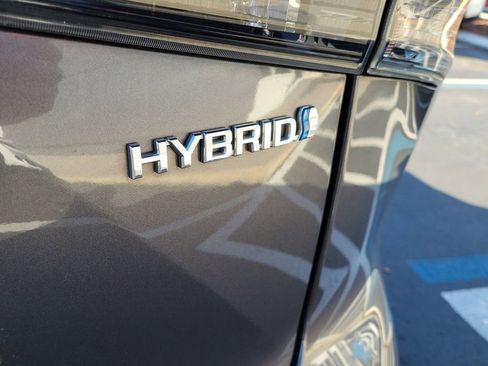 Used 2022 Toyota Highlander XLE image 8