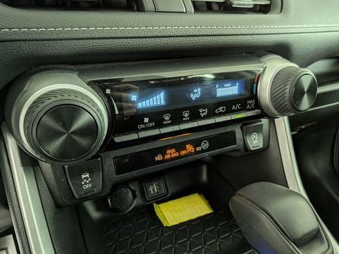 Used 2024 Toyota RAV4 LE image 25