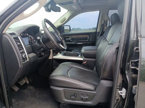 Used 2017 RAM 1500 Laramie w/ Convenience Group AWD/4WD image 20