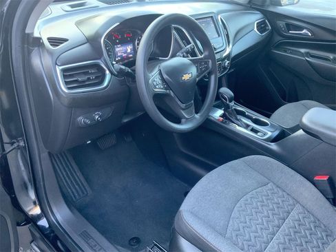 Used 2024 Chevrolet Equinox LT image 11