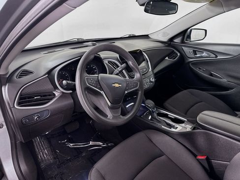 Used 2024 Chevrolet Malibu LT FWD image 15