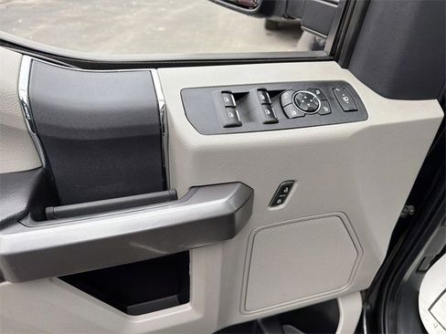 Used 2022 Ford F350 XLT w/ XLT Value Package image 15