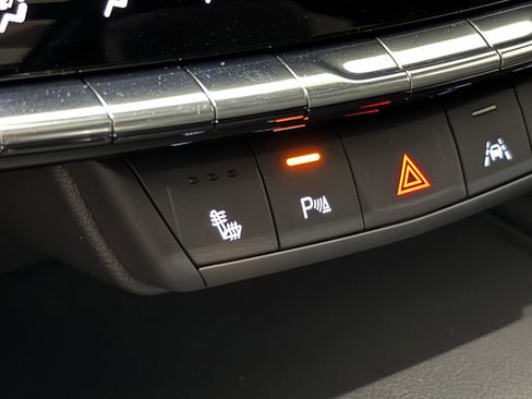 New 2025 Cadillac XT4 Premium Luxury w/ Cold Weather Package image 32