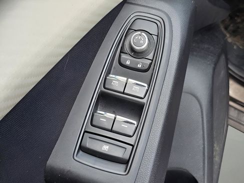 Used 2021 Subaru Ascent Premium w/ Sport Package image 19