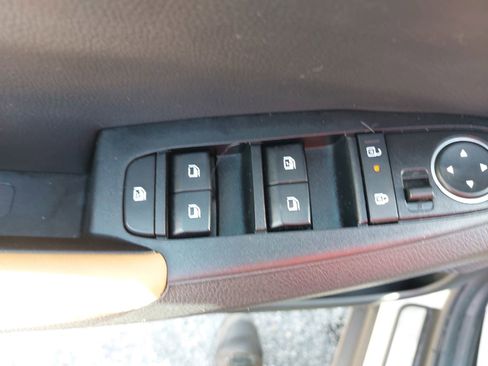 Used 2024 Kia Seltos SX w/ SX Sunroof Package AWD/4WD image 30