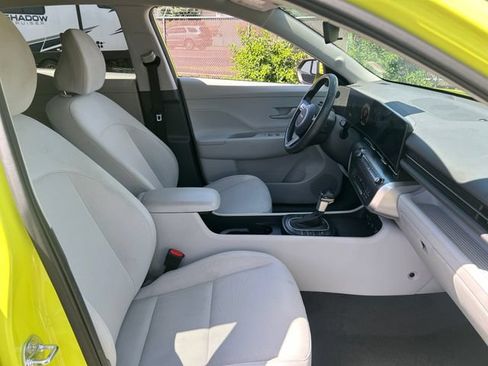 Used 2024 Hyundai Kona SEL AWD/4WD image 34