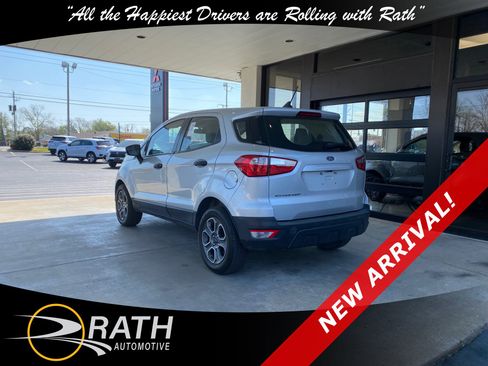Used 2021 Ford EcoSport S image 8