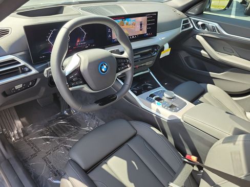 New 2026 BMW i4 eDrive40 w/ Premium Package RWD image 18