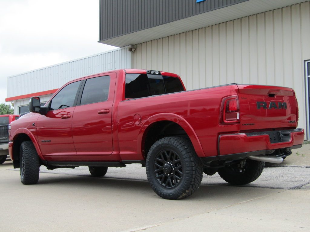 Used 2026 RAM 2500 Limited AWD/4WD image 10