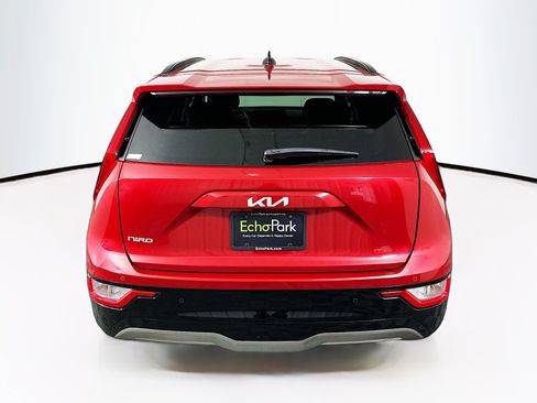 Used 2023 Kia Niro Wind FWD image 7