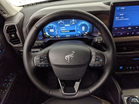 New 2025 Ford Bronco Sport Outer Banks image 16