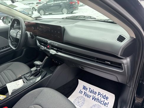 Certified 2025 Kia K4 EX image 14