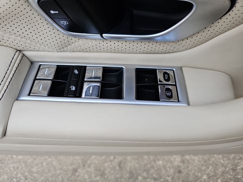 Used 2014 Bentley Continental GT image 30