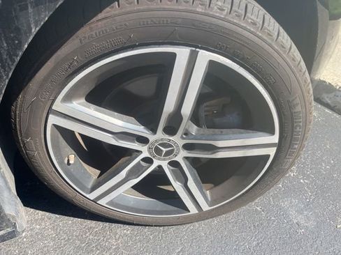 Used 2020 Mercedes-Benz CLA 250 4MATIC image 11
