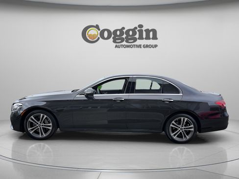 Certified 2021 Mercedes-Benz E 350 4MATIC Sedan image 2