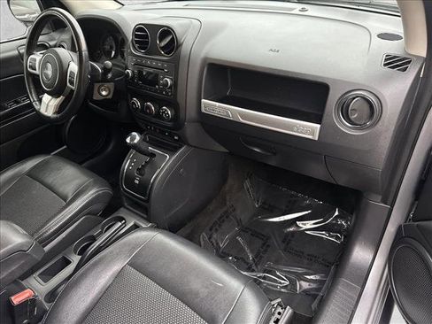 Used 2017 Jeep Compass Sport w/ Power Value Group image 25