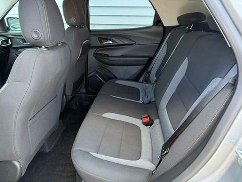 Used 2023 Chevrolet TrailBlazer LT w/ Convenience Package image 14