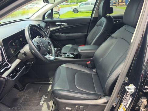 Used 2023 Kia Sportage EX FWD image 9