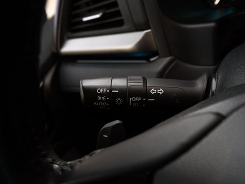 Used 2023 Honda Odyssey Touring image 24