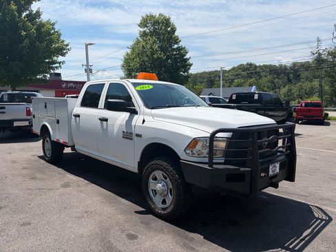 Used 2014 RAM 2500 ST AWD/4WD image 4
