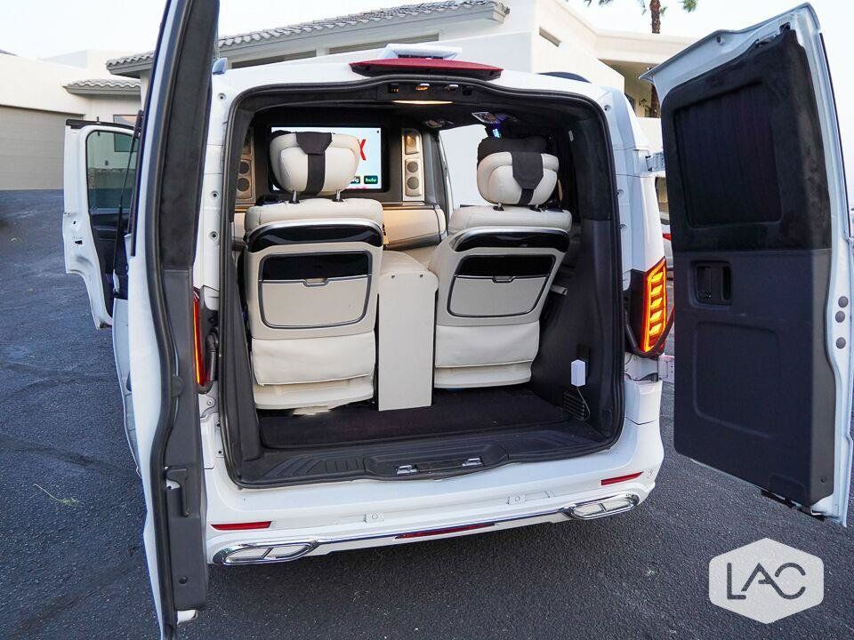 Used 2023 Mercedes-Benz Metris Passenger image 24
