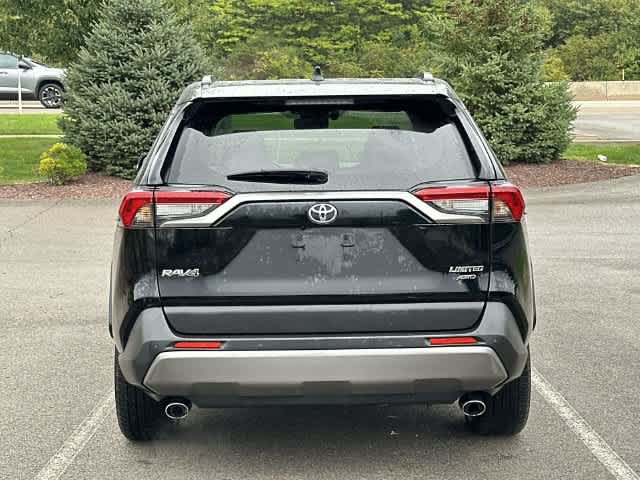 Used 2019 Toyota RAV4 Limited w/ Advanced Technology Package AWD/4WD image 4