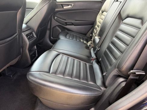 Used 2024 Ford Edge SEL AWD/4WD image 11
