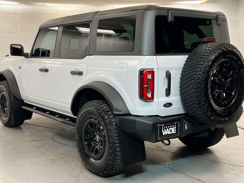 Used 2024 Ford Bronco Wildtrak AWD/4WD image 3