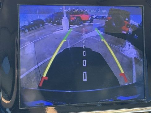 Used 2019 Jeep Grand Cherokee Limited image 19