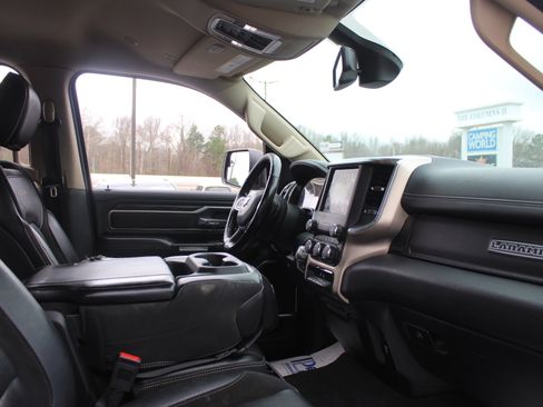 Used 2019 RAM 1500 Laramie w/ Off Road Group image 34